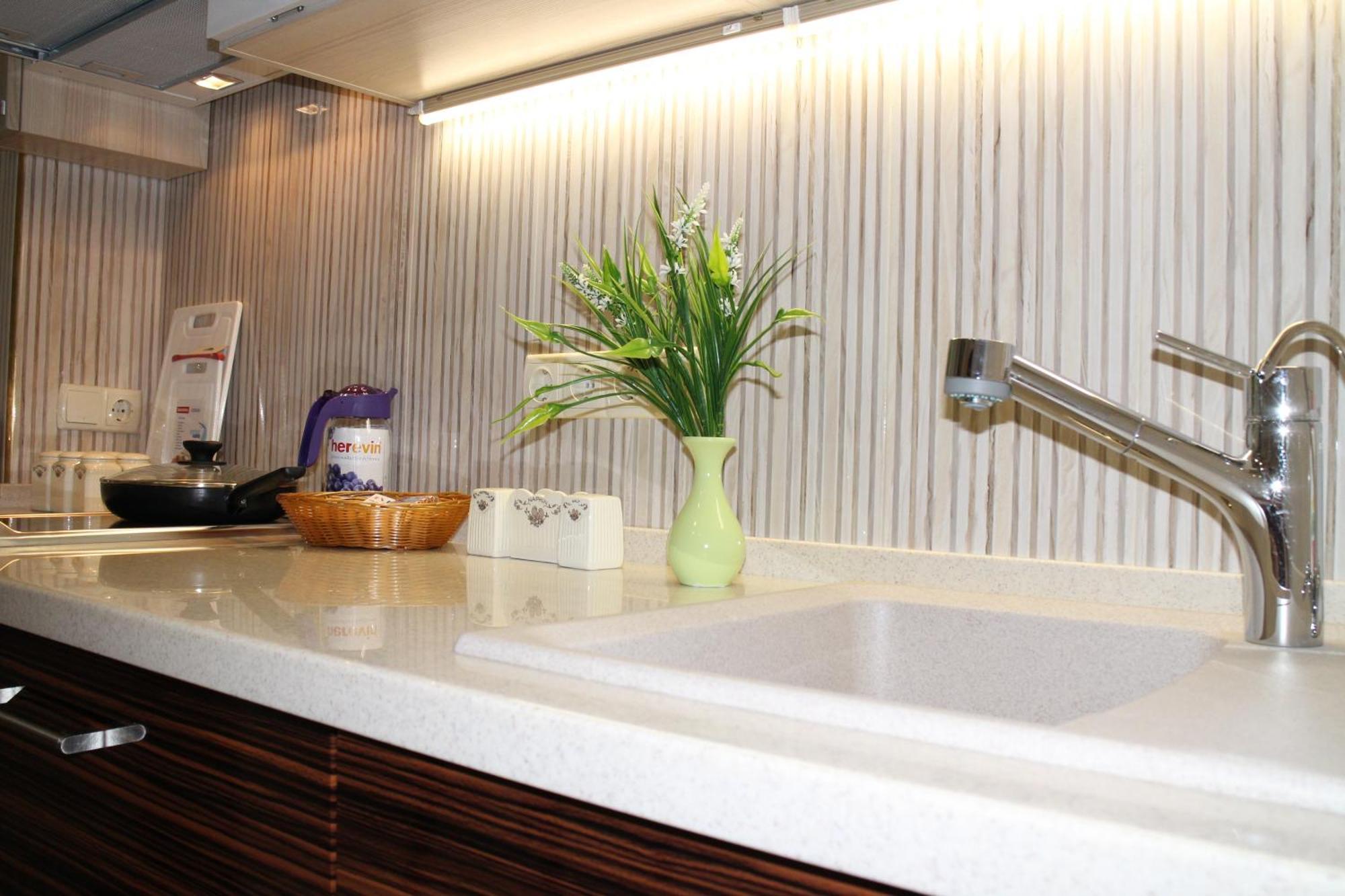 Elite Odessa Apartments Kültér fotó